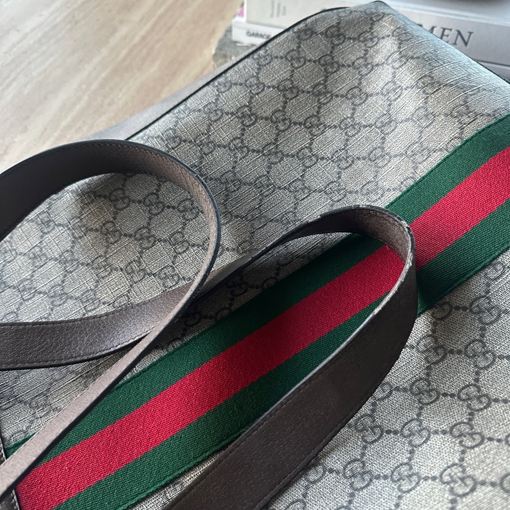Gucci Beige and Brown Tote with Iconic Stripes - Picture 7 of 14